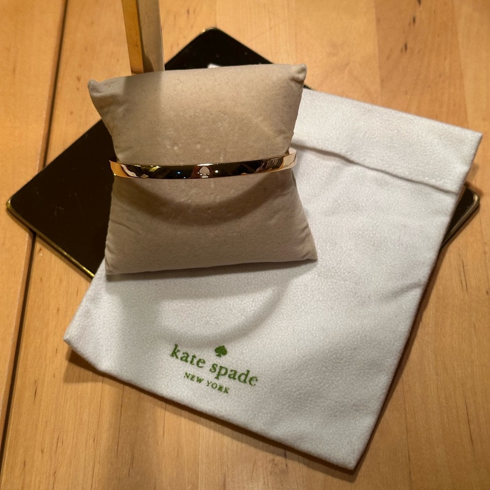 NWOT Silver Kate Spade Bangle Bracelet + Dustbag
